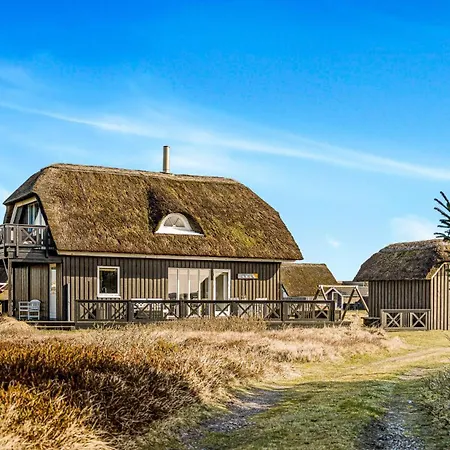 Holiday home Romantic Thatched W Free Wifi Sj112 Harboor